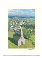 Cp, 15, Mauriac, Vue De La Chapelle St-Mary, Avec Au Loin, La Chaîne Des Volcans, écrite - Mauriac