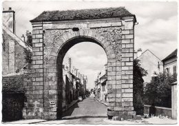 CP, 77, FONTENAY-TRESIGNY, La Porte Dite "d'en Bas", Voyagé En 1961 - Fontenay Tresigny