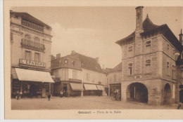 46 - Gramat - Place De La Halle - Sans éditeur - Gramat