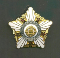 YUGOSLAVIA , Brand New ! ORDER OF REPUBLIC WITH SILVER WREATH IN CASE , II CLASS - Altri & Non Classificati