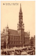 CP, BELGIQUE, BRUXELLES, La Grand´Place, Côté Sud-Ouest, L'Hôtel De Ville, Vierge - Squares