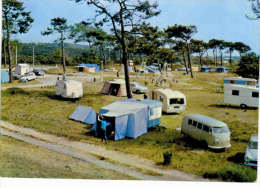 Etaples Camping La Pinède - Voiture Minibus Volkswagen - Etaples