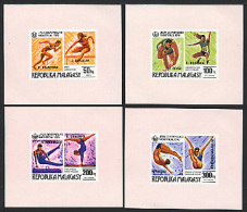 MADAGASCAR 1976, 5 EPREUVES LUXE NON DENTELEES SURCHARGES, SPRINT, POIDS, TREMPLIN CANOE, CHEVAL D'ARCON, NMint. R21 - Zomer 1976: Montreal