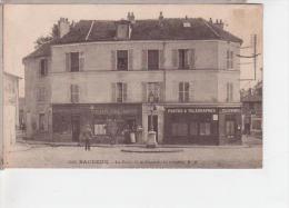 92.002/ BAGNEUX - La Poste Et La Place Du 13 Octobre - Bagneux