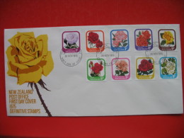 POST OFFICE FIRST DAY COVER 1975 DEFINITIVE STAMPS - Storia Postale