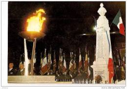 VEILLEE D´ASSOCIATIONS D´ANCIENS COMBATTANTS DEVANT LE MONUMENT AUX MORTS DE COLOMBEY LES DEUX EGLISES.  REF 12146 - Monumentos A Los Caídos