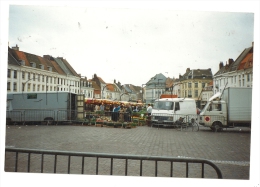 Aire-sur-la-Lys (62): Photo Projet CP GFLe Marché En Activité Sur La Place Centrale En 1992 (animé) RARE. - Aire Sur La Lys