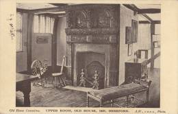C1930 HEREFORD UPPER ROOM OLD HOUSE - Herefordshire