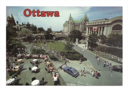 Cp, Canada, Ontario, L´été à Ottawa, à L´arrière Plan, Le Château Laurier Et Les Edifices Du Parlement, écrite - Ottawa