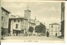 CPA  LEZOUX, La Place  4901 - Lezoux