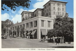 CHIANCIANO TERME (Italie) Cpsm Vue Du Grand Hotel - Autres & Non Classés