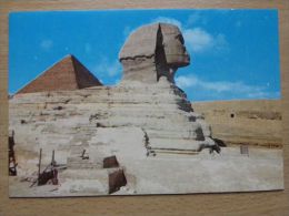 Giza Piramids Sphinx /  Egypt - Guiza