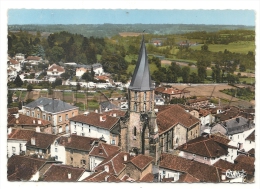 Rochechouart (87) : Vue Aérienne Générale Au Niveau  Du Quartier De L'église En 1966 GF. - Rochechouart