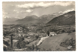Clelles (38) : Vue Générale Aérienne Sur Le Col De La Croix Haute Et La Vallée De Trièves En 1950 (animé)  GF. - Clelles
