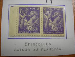 N° 651 Iris 1.2 Fr Neuf ** Variété étincelles Autour Du Flambeau Relié  Tenant à Normal - Unused Stamps