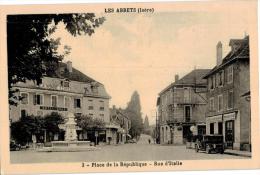 Carte Postale Ancienne De LES ABRETS - Les Abrets