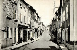 CPSM  MONTFAUCON DU VELAY    Grande Rue Et Ses Commerces - Montfaucon En Velay