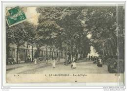 PARIS-LA SALPETRIERE-rue De L´Eglise-animée Circulée - Salud, Hospitales