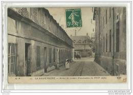 PARIS-LA SALPETRIERE-1911-atelier De Couture-circulée-animée - Salud, Hospitales