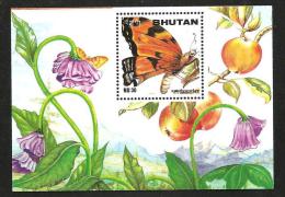 O) 1996 BHUTAN-ASIA, BUTTERFLIES, FLOWERS, FRUITS. SOUVENIR MNH. - Bhoutan