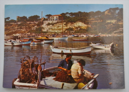 CARRY LE ROUET PREPARATIFS POUR LA PECHE AU FOND L OUSTAOU DE LA MER - Carry-le-Rouet