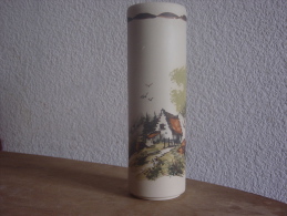 VASE A DECOR BASQUE SIGNE CAZALAS - Other & Unclassified