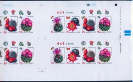 NORTH KOREA 2011 CACTUS & INSECTS PRINT SHEET IMPERFORATED - Cactus