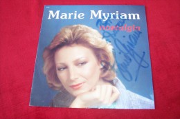 MARIE MYRIAM °  NOSTALGIA   AUTOGRAPHE SUR VINYLE 45 TOURS - Autographes