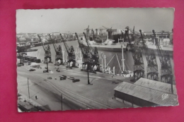 Delcampe - Cp  Nantes  Les Chantiers Navals - Nantes