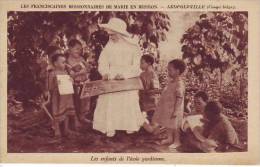 D10 -CONGO BELGE - LEOPOLDVILLE - Les Enfants De L´école Gardienne - Les Franciscaines Missionnaires De MARIE En Mission - Kinshasa - Leopoldville