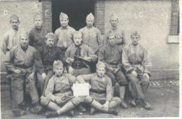 Photographie -Carte Postale/Groupe De Bidasses/vers 1920  PH104 - War, Military