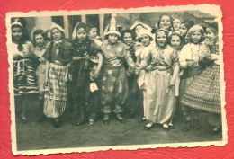 133565 / Real Photo - CARNIVAL LITTLE GIRL  -  Bulgaria Bulgarie Bulgarien Bulgarije - Carnaval