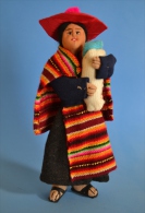 Doll Bolivia Hand Made Indigenous People From Tarabuco - Female - Populaire Kunst