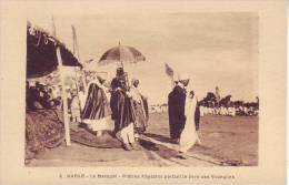 D10 - ETHIOPIE - HARAR - Le Masqual - Prêtres Abyssins Portant Le Livre Des évangiles - Nr 6 St Lazare à Dirré Daoua - Äthiopien