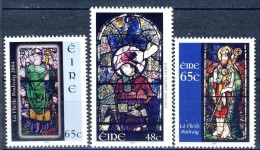 ##Ireland 2004-06. Glass Paintings. Michel 1567, 1629, 1699. MNH(**) - Nuovi