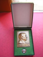 BELLE MEDAILLE EN BRONZE SIGNEE VILLANDRE ET SA BOITE F S C F  PIERRE MICHAUX 1854 / 1923  RECONNAISSANCE FEDERALE - Firma's