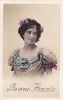 CPA - Fantaisie - Femme - Lady - Portrait - Bonne Année - 231.1 - Femmes