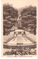 Campan (Bagnères De Bigorre-Hautes Pyrénées)-Le Monument Aux Morts-La Femme Au Capulet (1926)'Edmond Chrétien-Statuaire - Campan