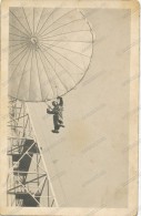 REAL PHOTO,Parachutist Jumps From The Crane At The Fair In Belgrade,sauts Parachutiste ,old Photo ORIGINAL - Paracaidismo