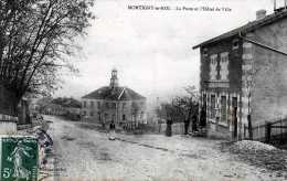 52 HAUTE MARNE MONTIGNY LA POSTE ET L'HOTEL DE VILLE - Montigny Le Roi