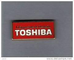 Pin´s  ARTHUS  BERTRAND, TOSHIBA  L´ Empreinte  De  Demain - Arthus Bertrand