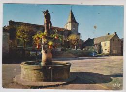 CPM DPT 23 ROYERE, LA FONTAINE ET L EGLISE En 1980!! - Royere