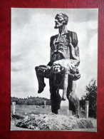 Fragment Of Monument - Memorial In Hatyn - Father And Son - Monuments Of Partisan Glory - 1970 - Belarus USSR - Unused - Wit-Rusland