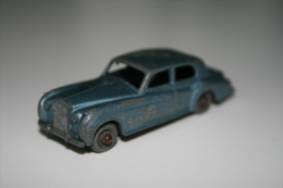 Matchbox Lesney 44A1 ROLLS ROYCE SILVER CLOUD - Regular Wheels, Issued 1958, Scale 1/64 - Matchbox