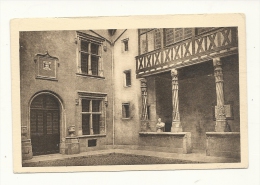 Cp, 86, Poitiers, Hôtel Fumé, Intérieur De La Cour, La Galerie - Poitiers
