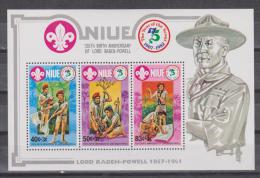 Niue 1983 Mi. B64** MNH - Scouts - Niue