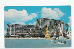 B74627 The Reef Hotel Honolulu 2 Scans - Honolulu