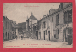 SAINT PE DE BIGORRE --> La Rue Principale. Route De Pau Et L' Eglise - Saint Pe De Bigorre