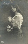 AK Junge Frau Mit Langhaar Mignon ~1910/20 #100 - Vertellingen, Fabels & Legenden