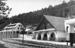 Puerto De Navacerrada. Estacion Del Ferrocarril (La Gare - Stazione - RR Station - Banhof) - Otros & Sin Clasificación